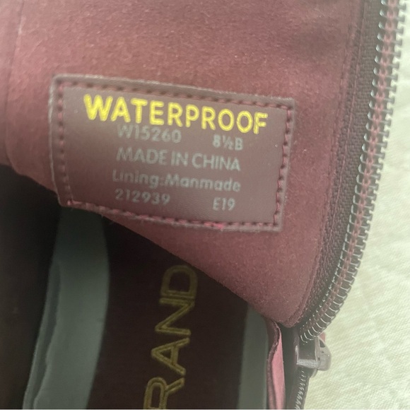 COLE HAAN ZeroGrand Burgundy Waterproof Suede Leather Zip Bootie Size 8.5 - Picture 10 of 13